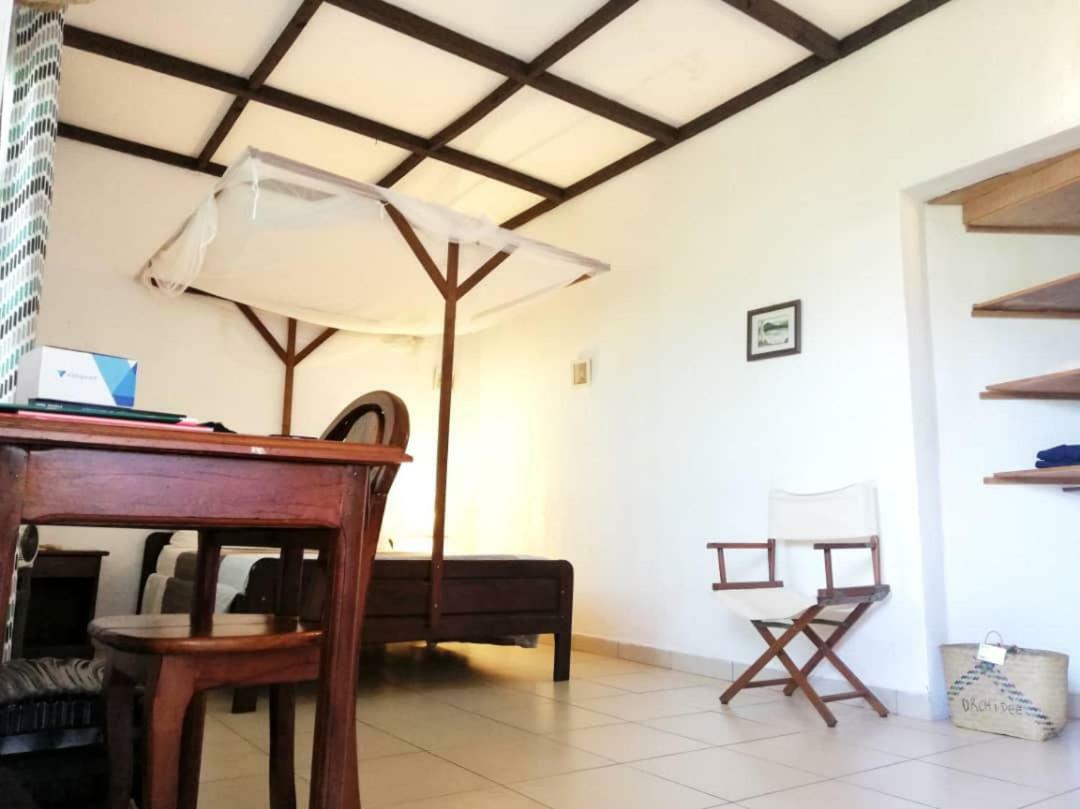 Hotel Jardin De La Paix Μορόνι Εξωτερικό φωτογραφία