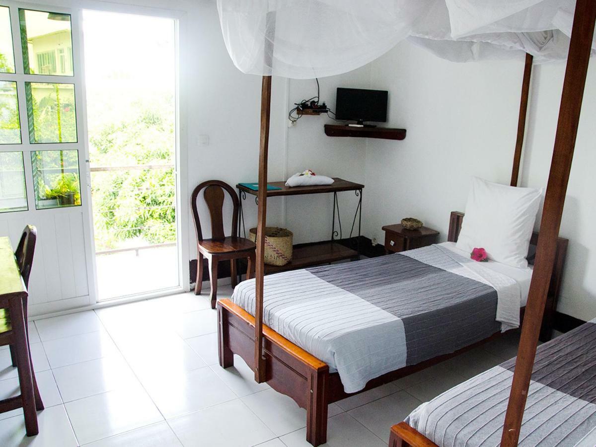 Hotel Jardin De La Paix Μορόνι Εξωτερικό φωτογραφία